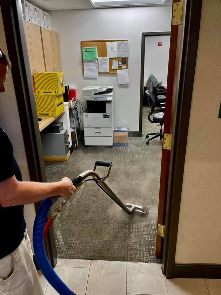 Commercial carpet cleaning service - serving Cleveland, Ooltewah, Collegedale, and many more. Call today to request your free quote!